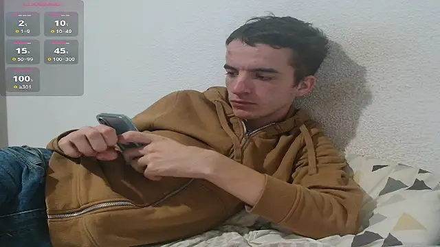 Tombgy07 online show from 10/01/25, 07:20