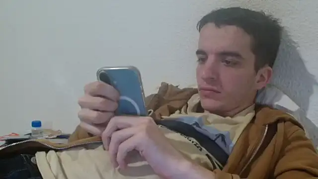 Tombgy07 online show from 04/03/26, 07:56