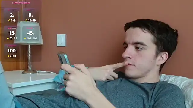 Tombgy07 online show from 05/13/26, 02:36