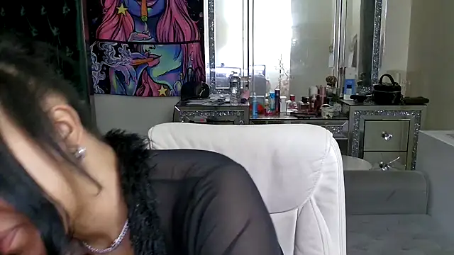 Snapshot of YasmineMinaj chatting on 01/23/25, 02:33 YasmineMinaj online show from 01/23/25, 02:33