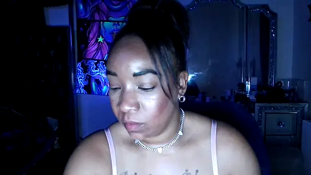 Snapshot of YasmineMinaj chatting on 02/01/25, 04:56 YasmineMinaj online show from 02/01/25, 04:56