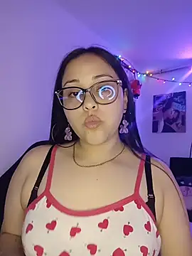 Snapshot of persefone_core chatting on 11/20/25, 10:09 persefone core online show from 11/20/25, 10:09