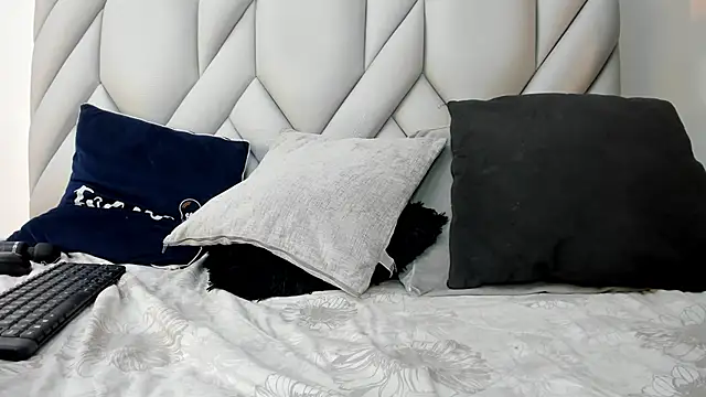 SakuraLee  online show from 03/04/25, 04:52