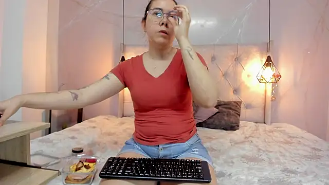 SakuraLee  online show from 09/23/25, 01:58