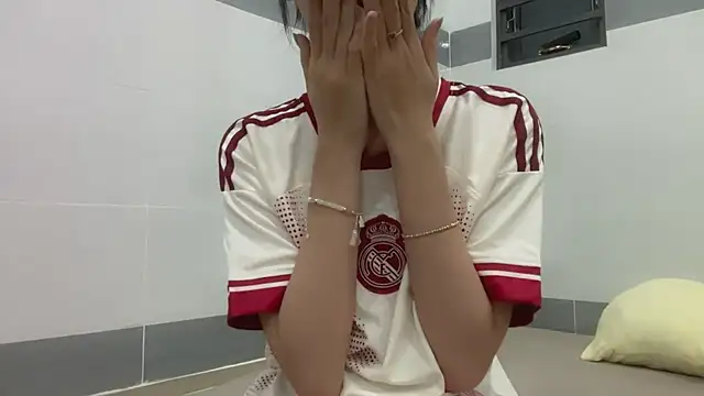 Your-Sunshine online show from 02/19/25, 05:16