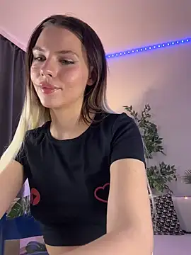 KittyKatyDream online show from 01/14/25, 06:28