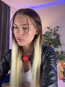 KittyKatyDream online show from 02/05/25, 08:57