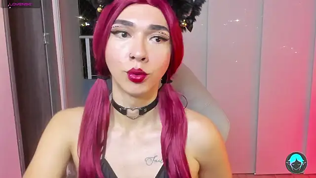 sofi elfqueen online show from 01/15/25, 12:41