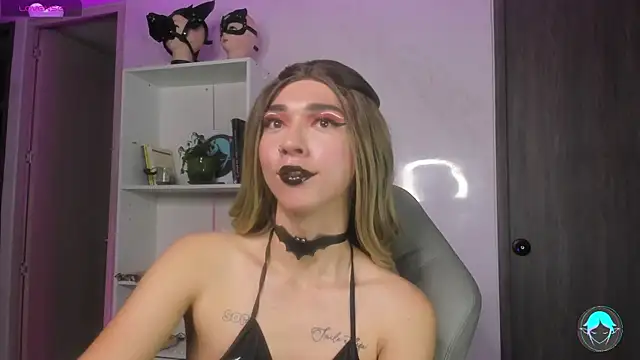 sofi elfqueen online show from 02/18/25, 11:52