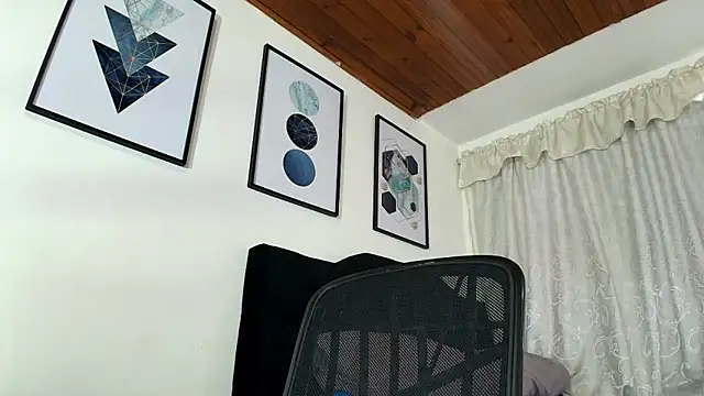 sam her online show from 11/02/25, 08:55