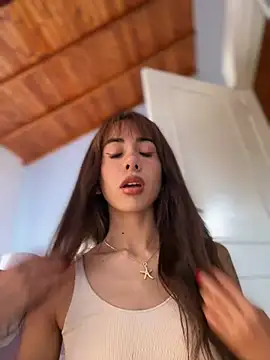 lauravasquez online show from 04/30/26, 04:02