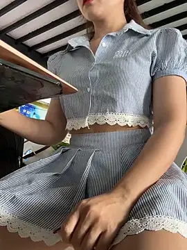 Jessical online show from 12/27/24, 05:09