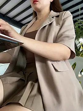 Jessical online show from 02/05/25, 03:55