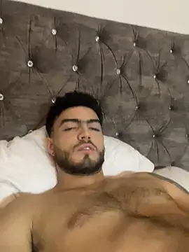 Paulwolf69 online show from 02/26/25, 06:04