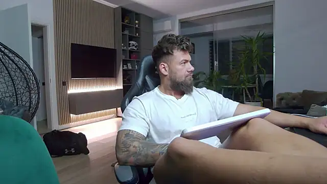 UbbeViking online show from 02/04/25, 08:17