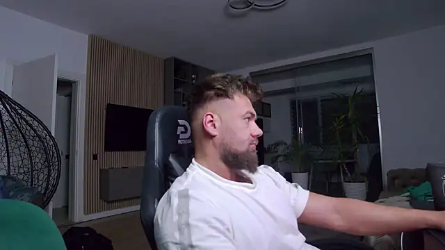 UbbeViking online show from 02/15/25, 07:06