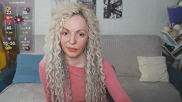 Snapshot of kiramarta chatting on 11/26/25, 05:25 kiramarta online show from 11/26/25, 05:25