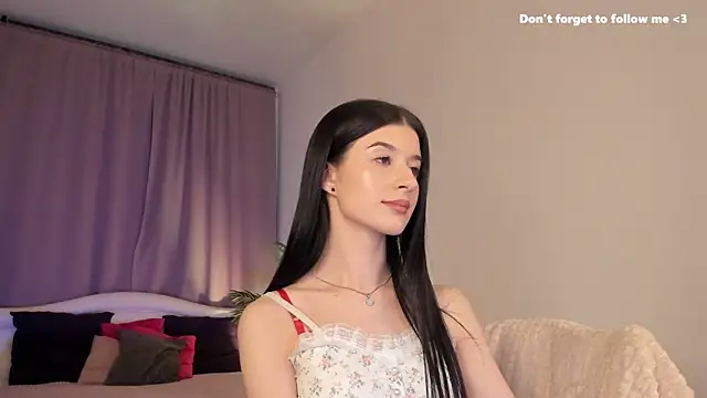 LauraCoy online show from 01/15/25, 11:30