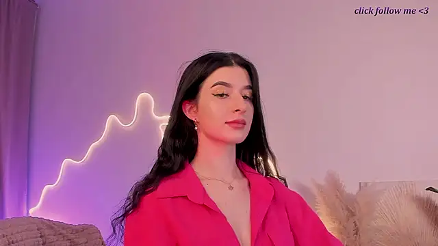 LauraCoy online show from 05/12/26, 10:40