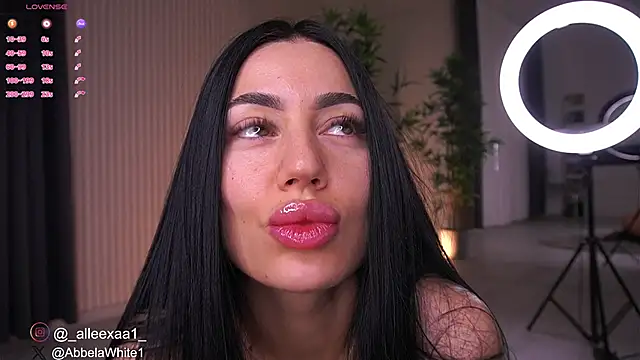 Abbela White online show from 01/28/25, 06:38