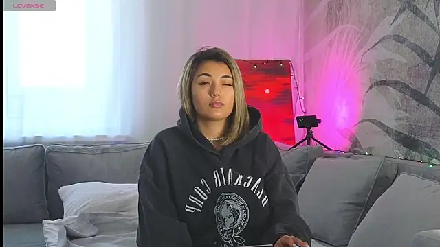 Snapshot of lily__foster chatting on 12/14/24, 07:07 lily foster online show from 12/14/24, 07:07