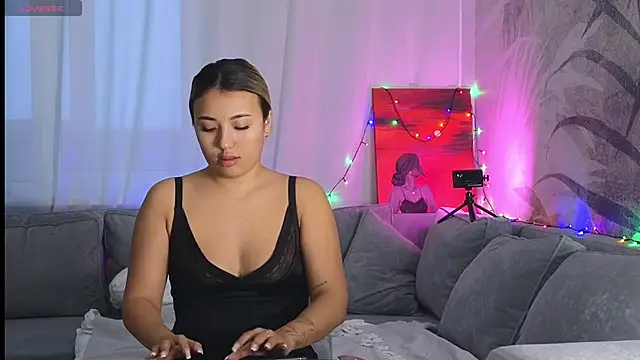 Snapshot of lily__foster chatting on 12/30/24, 06:09 lily foster online show from 12/30/24, 06:09