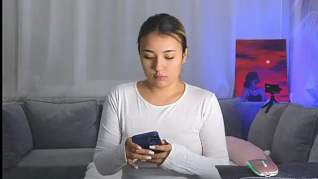 Snapshot of lily__foster chatting on 02/12/25, 07:02 lily foster online show from 02/12/25, 07:02