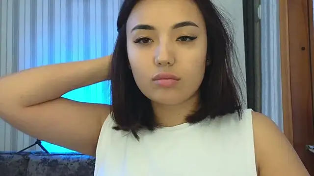 Snapshot of lily__foster chatting on 09/11/25, 06:24 lily foster online show from 09/11/25, 06:24