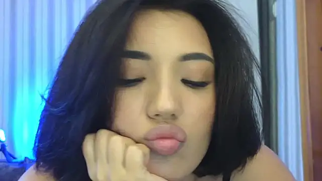 Snapshot of lily__foster chatting on 09/12/25, 10:15 lily foster online show from 09/12/25, 10:15