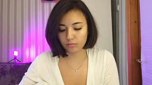 Snapshot of lily__foster chatting on 10/08/25, 09:40 lily foster online show from 10/08/25, 09:40