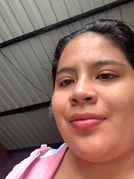 moncerrat luna online show from 03/11/25, 08:53