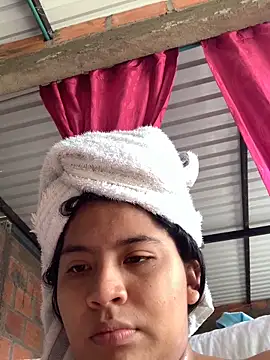 moncerrat luna online show from 03/20/25, 04:20