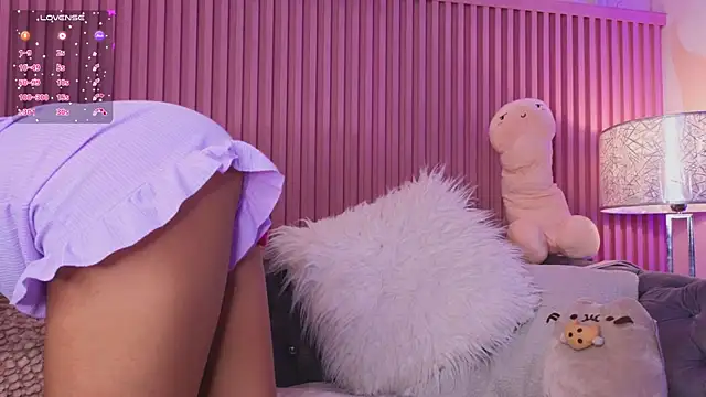 Emiily Scott1 online show from 01/16/25, 03:56