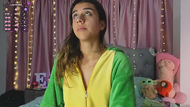 Emiily Scott1 online show from 01/25/25, 11:23