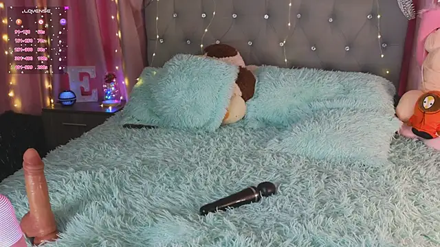 Emiily Scott1 online show from 01/25/25, 02:25