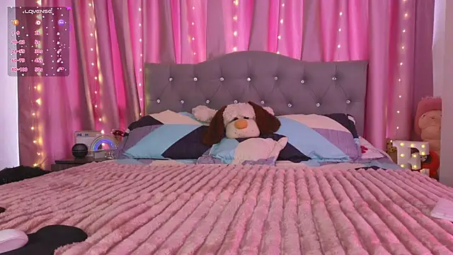 Emiily Scott1 online show from 03/10/25, 01:32