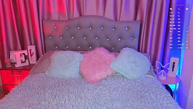 Emiily Scott1 online show from 05/30/26, 01:46