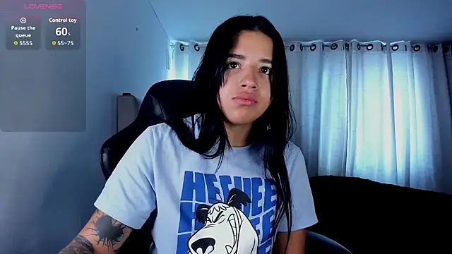 aliice walker  online show from 02/09/26, 02:54