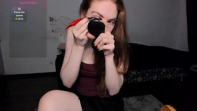 KitsuneRem online show from 09/13/25, 09:14