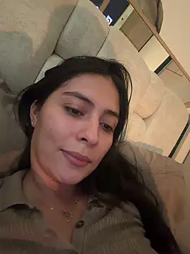 Sophie  Foxxx online show from 04/07/26, 05:02