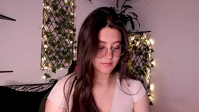 kisstarxxx online show from 08/04/26, 04:26