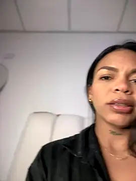 Charly  online show from 10/26/25, 01:44