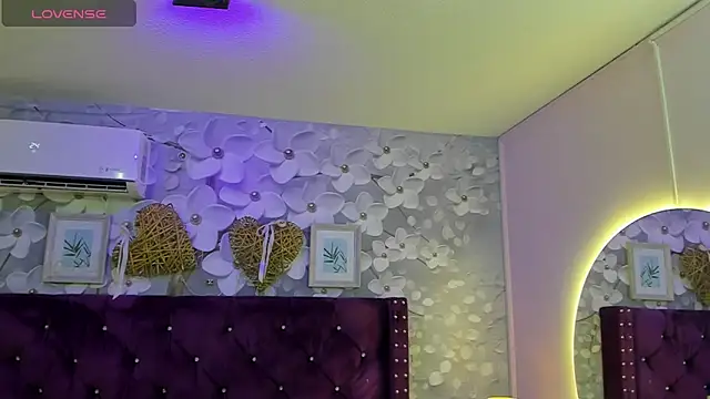 dalila salazar online show from 04/23/26, 02:57