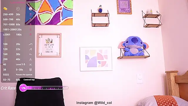 Snapshot of wild_col_ chatting on 03/11/25, 08:09 wild col online show from 03/11/25, 08:09