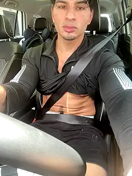 Snapshot of wild_col_ chatting on 09/23/25, 05:49 wild col online show from 09/23/25, 05:49