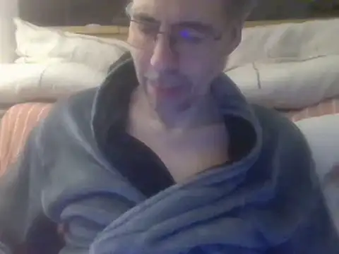 ptitcanard60600 online show from 02/23/25, 10:20