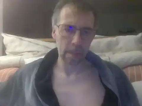 ptitcanard60600 online show from 02/27/25, 09:36