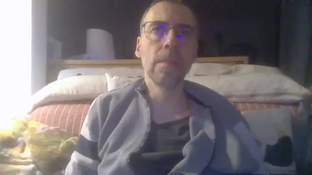 ptitcanard60600 online show from 12/13/25, 10:26