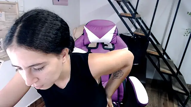 samantha baby  online show from 11/20/25, 05:12