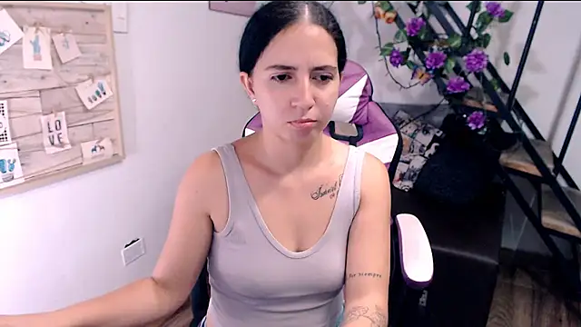 samantha baby  online show from 04/29/26, 05:30